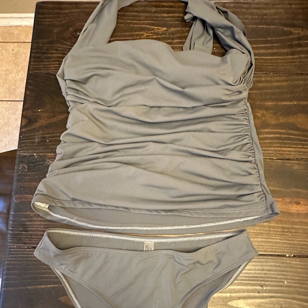 XL swimsuit